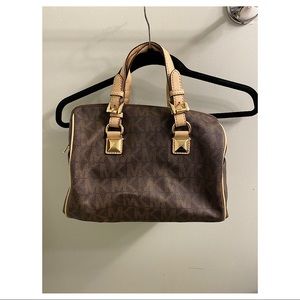 Authentic Michael Kors Medium Grayson Satchel